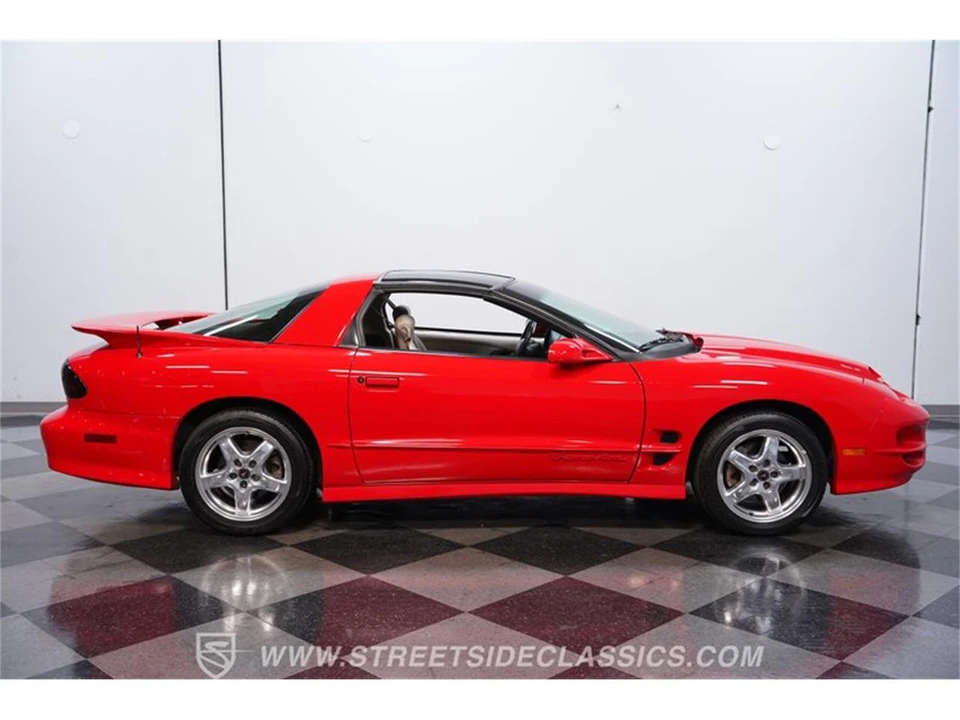 2001 Pontiac Firebird 4th Gen - Image 12 of 31