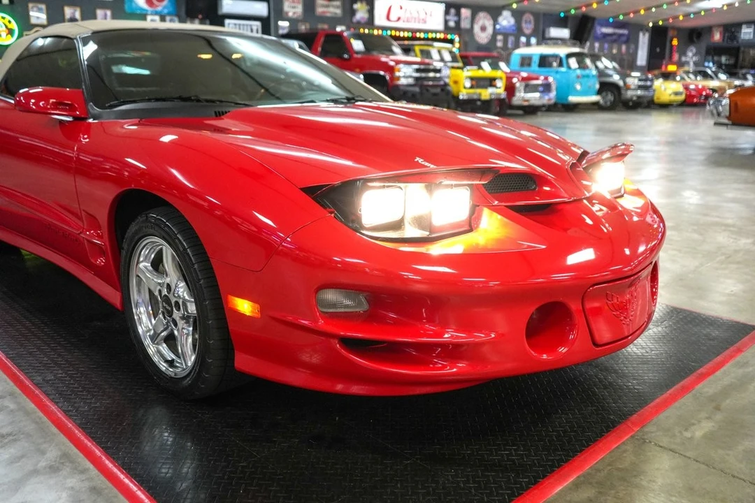2001 Pontiac Firebird 4th Gen - Image 25 of 31