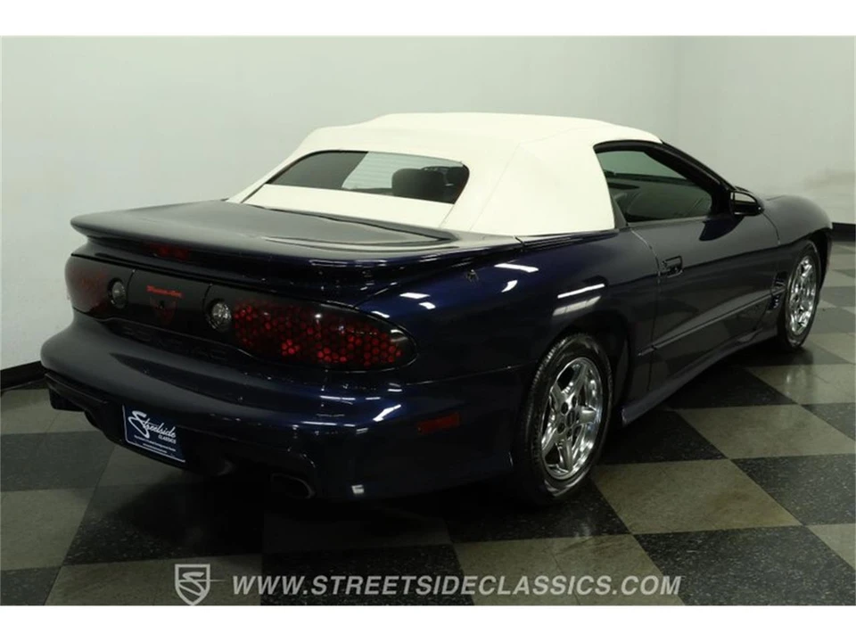 2001 Pontiac Firebird 4th Gen - Image 11 of 31