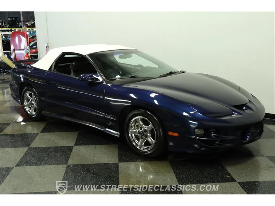 2001 Pontiac Firebird 4th Gen - Image 14 of 31