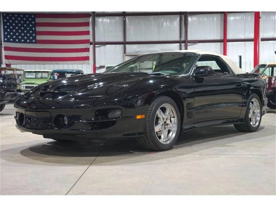 2001 Pontiac Firebird 4th Gen - Image 18 of 31