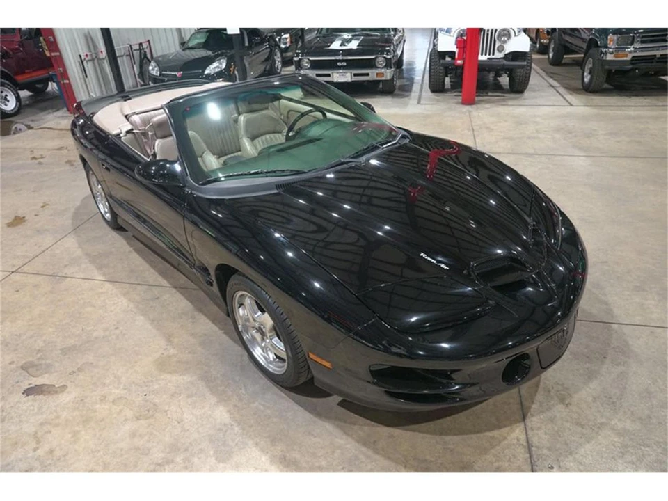 2001 Pontiac Firebird 4th Gen - Image 14 of 31