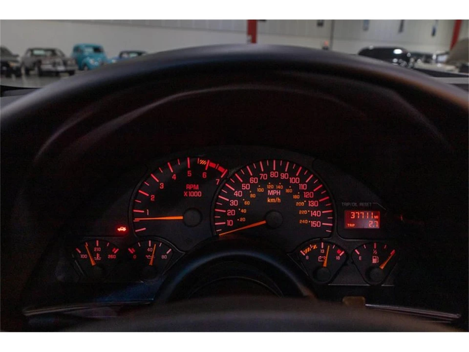 2001 Pontiac Firebird 4th Gen - Image 12 of 31