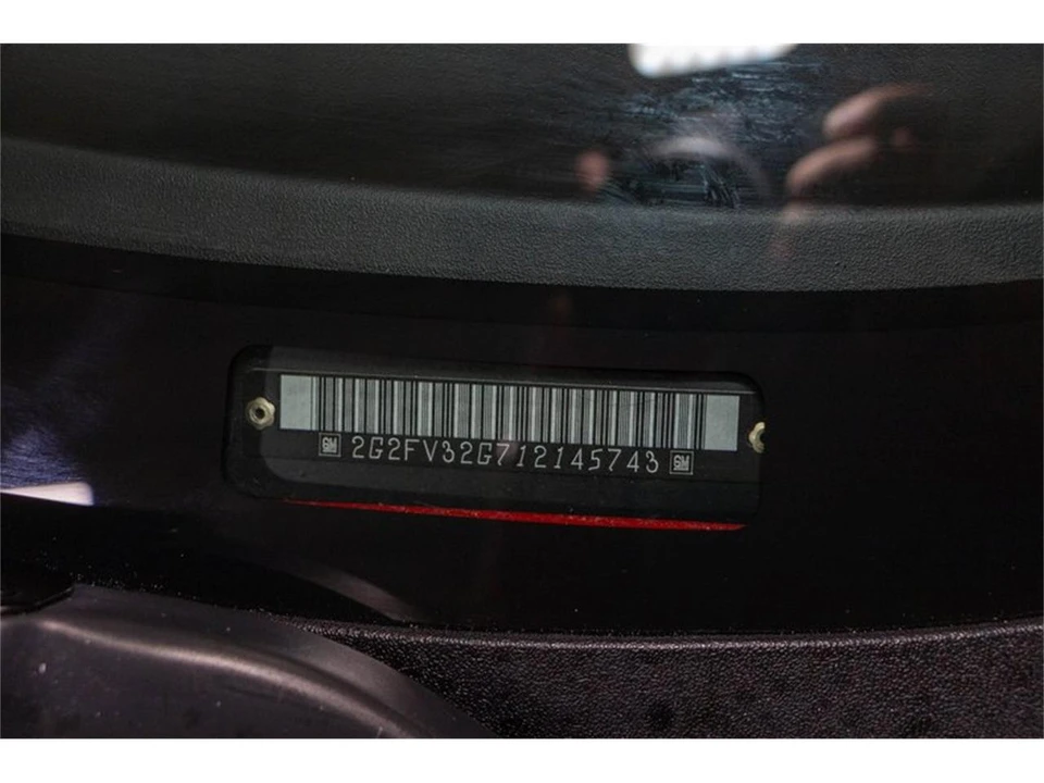 2001 Pontiac Firebird 4th Gen - Image 15 of 31