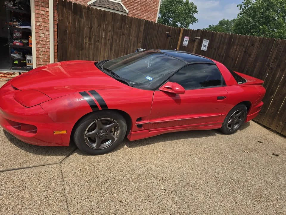 2001 Pontiac Firebird 4th Gen - Image 2 of 7