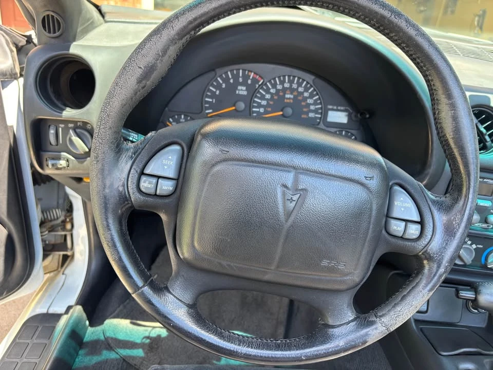 2001 Pontiac Firebird 4th Gen - Image 11 of 20