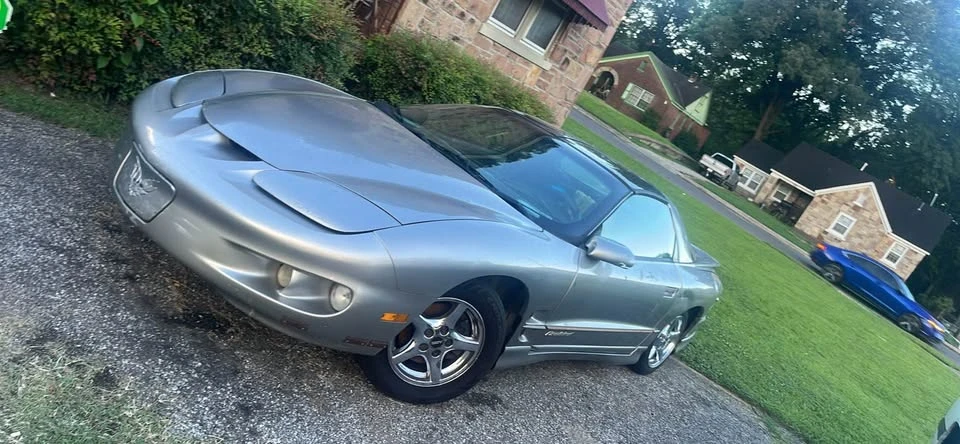 2001 Pontiac Firebird 4th Gen - Image 2 of 3
