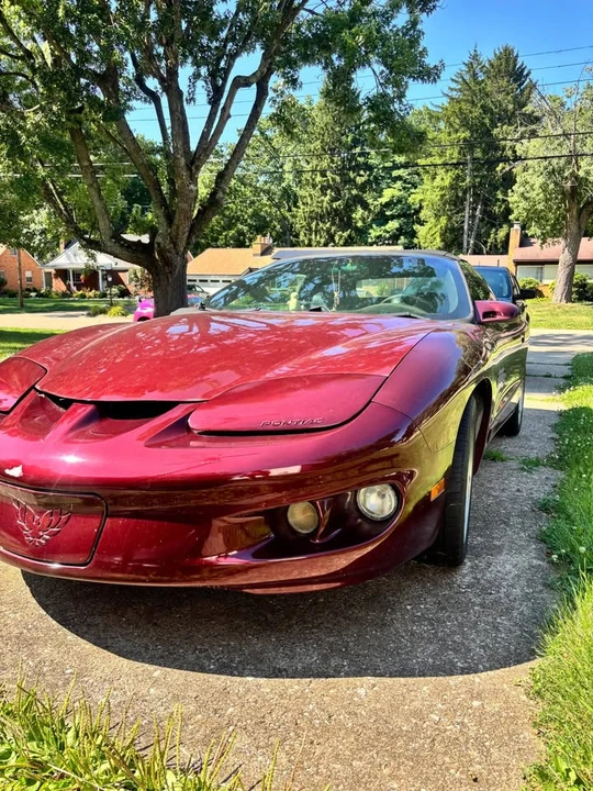 2001 Pontiac Firebird 4th Gen - Image 2 of 11