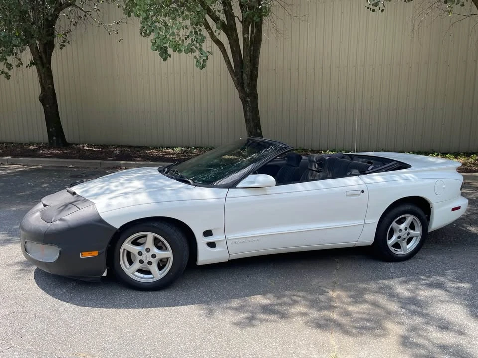 2001 Pontiac Firebird 4th Gen - Image 3 of 10