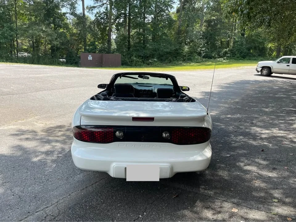 2001 Pontiac Firebird 4th Gen - Image 5 of 10