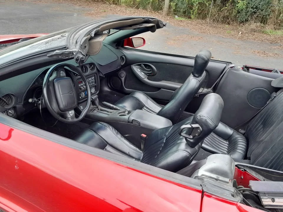2001 Pontiac Firebird 4th Gen - Image 7 of 14
