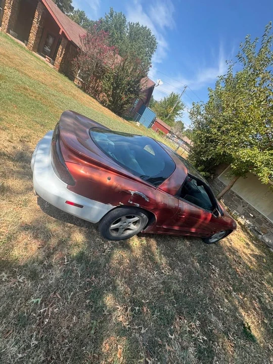 2001 Pontiac Firebird 4th Gen - Image 4 of 11