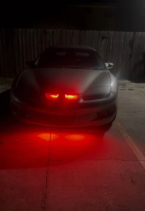 2001 Pontiac Firebird 4th Gen - Image 2 of 3