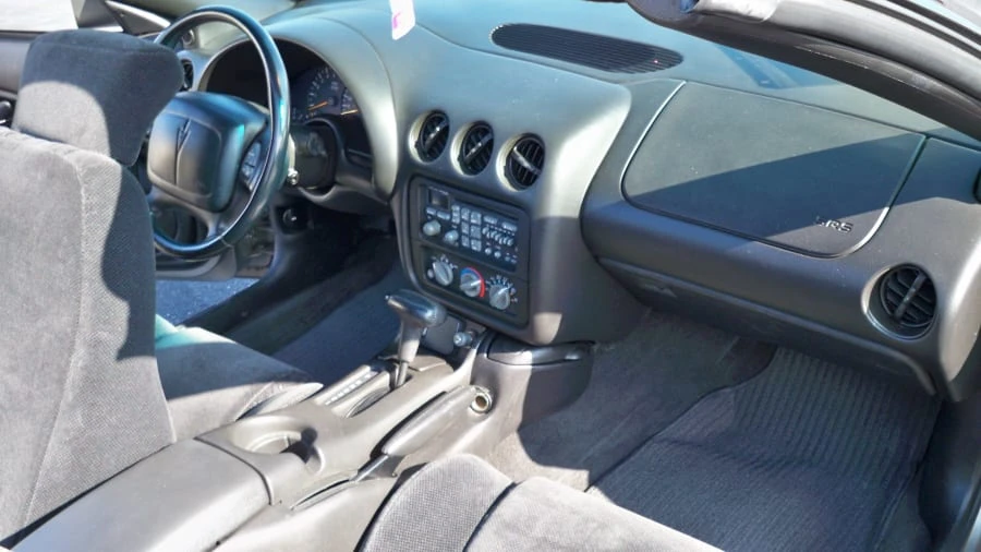 2001 Pontiac Firebird 4th Gen - Image 4 of 8