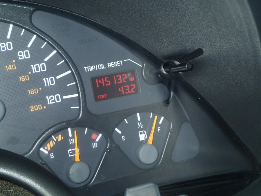 2001 Pontiac Firebird 4th Gen - Image 5 of 11
