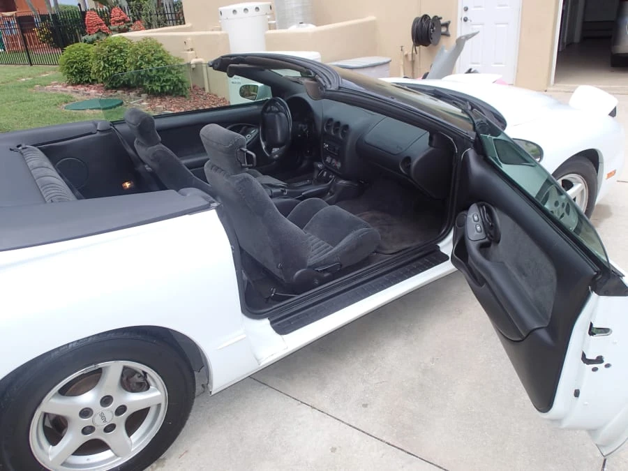 2001 Pontiac Firebird 4th Gen - Image 7 of 11