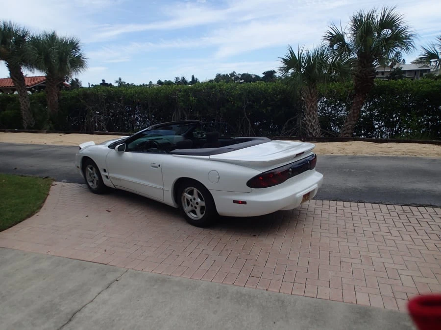 2001 Pontiac Firebird 4th Gen - Image 3 of 11