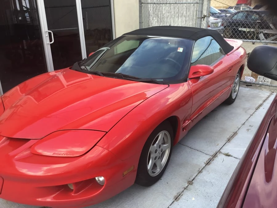 2001 Pontiac Firebird 4th Gen - Image 2 of 3