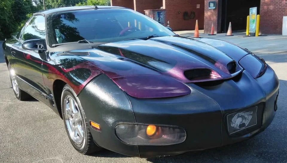 2001 Pontiac Firebird 4th Gen - Image 2 of 2