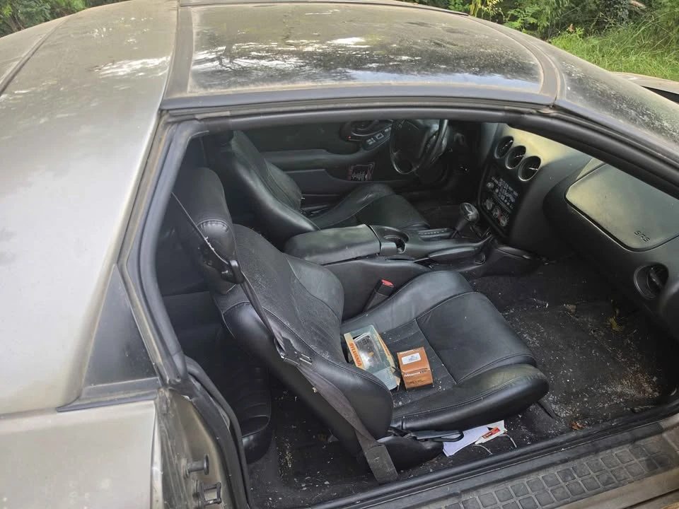 2001 Pontiac Firebird 4th Gen - Image 2 of 6