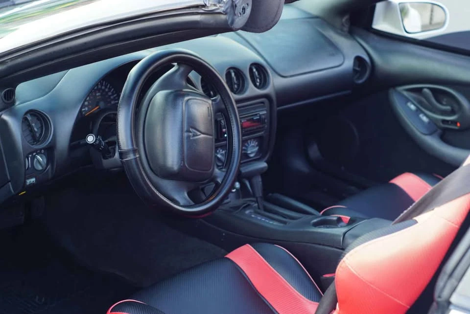 2001 Pontiac Firebird 4th Gen - Image 6 of 6