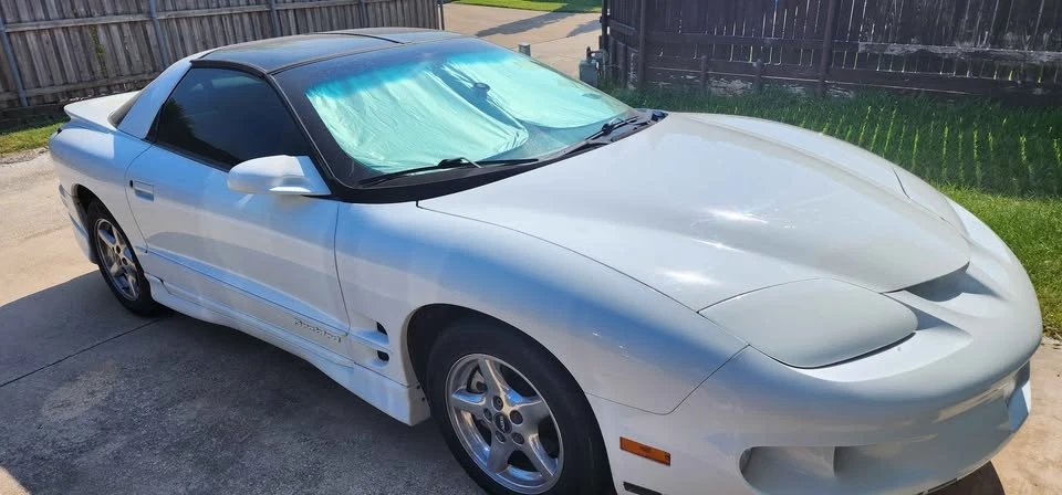 2001 Pontiac Firebird 4th Gen - Image 2 of 9