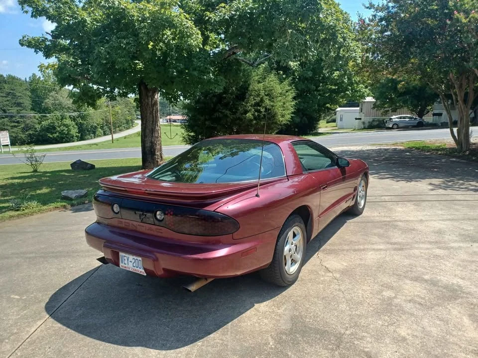 2001 Pontiac Firebird 4th Gen - Image 7 of 7
