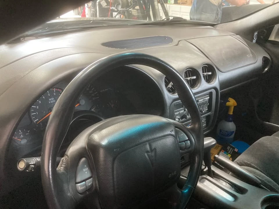 2001 Pontiac Firebird 4th Gen - Image 5 of 14