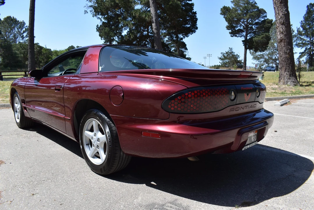 2001 Pontiac Firebird 4th Gen - Image 6 of 31