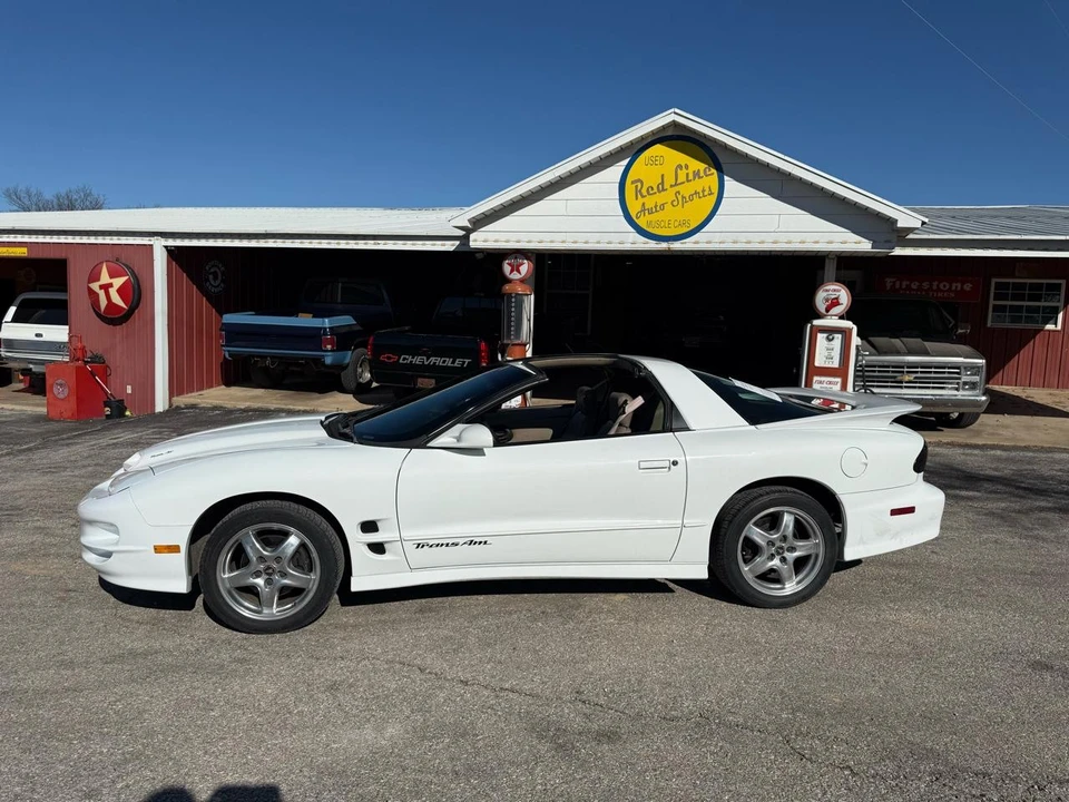 2001 Pontiac Firebird 4th Gen - Image 3 of 21