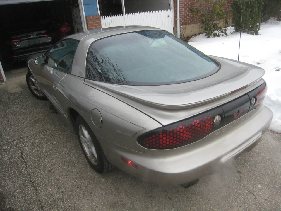 2001 Pontiac Firebird 4th Gen - Image 5 of 21