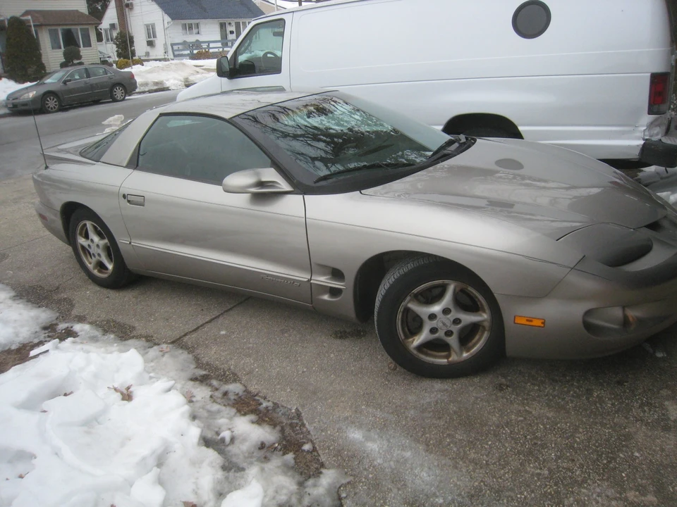2001 Pontiac Firebird 4th Gen - Image 8 of 21