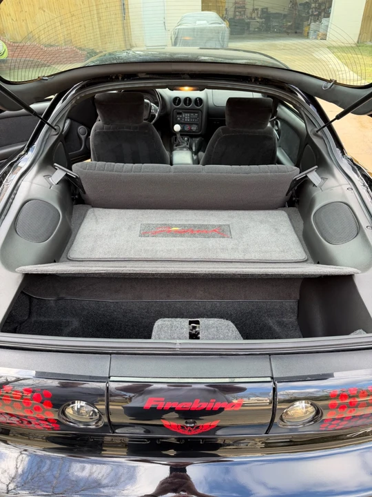 2001 Pontiac Firebird Formula 4th Gen - Image 15 of 30