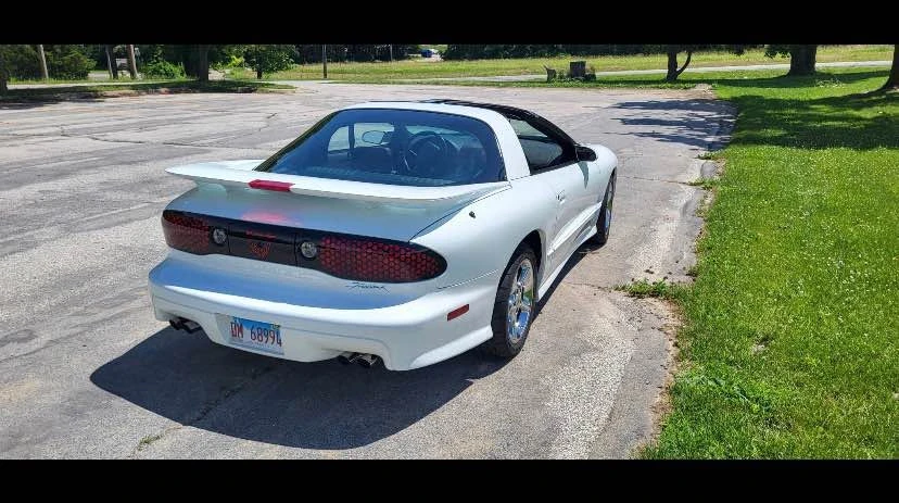 2001 Pontiac Firebird Formula 4th Gen - Image 3 of 9