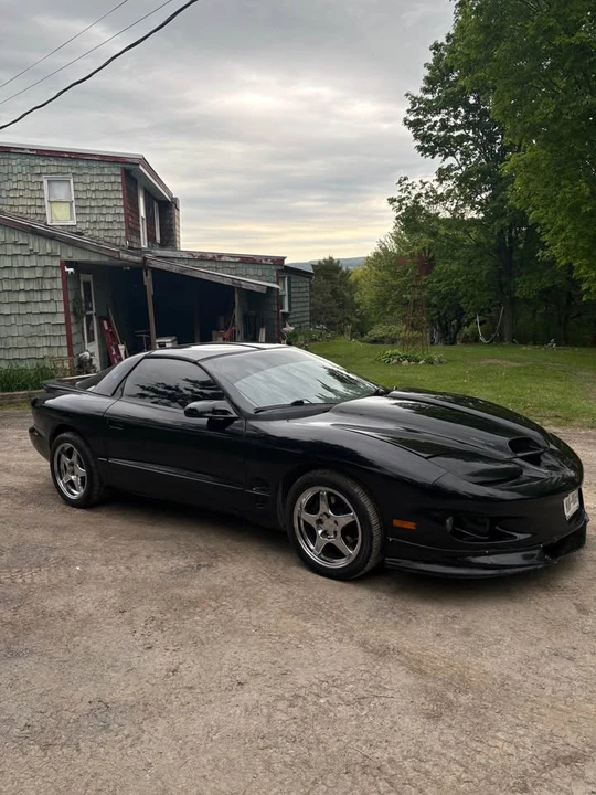 2001 Pontiac Firebird Formula 4th Gen - Image 6 of 15