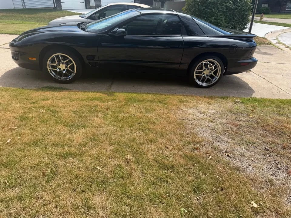 2001 Pontiac Firebird Formula 4th Gen - Image 10 of 10
