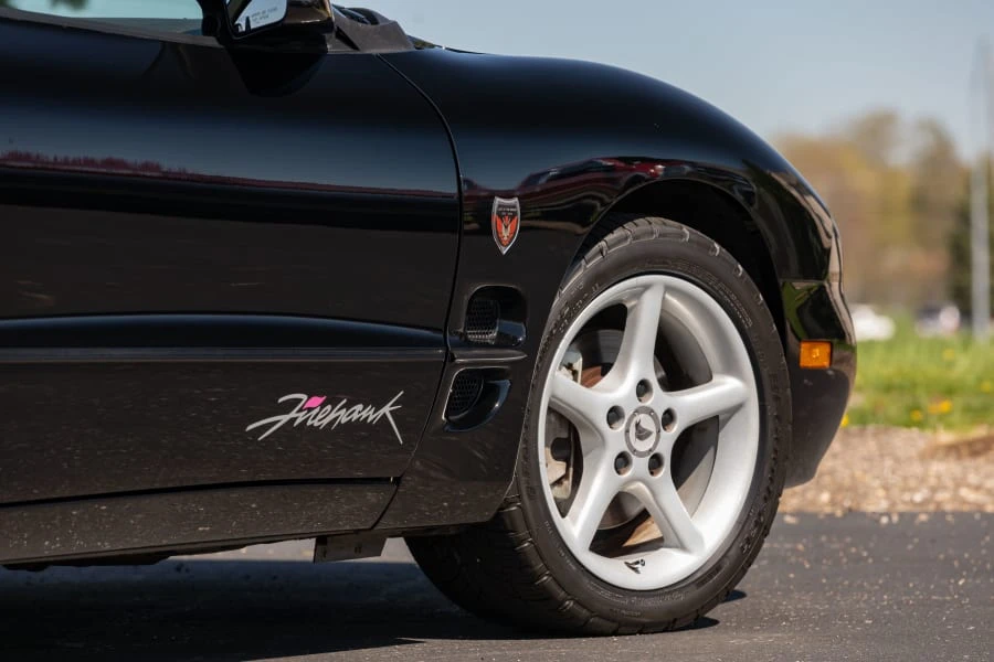 2001 Pontiac Firebird 4th Gen - Image 11 of 28