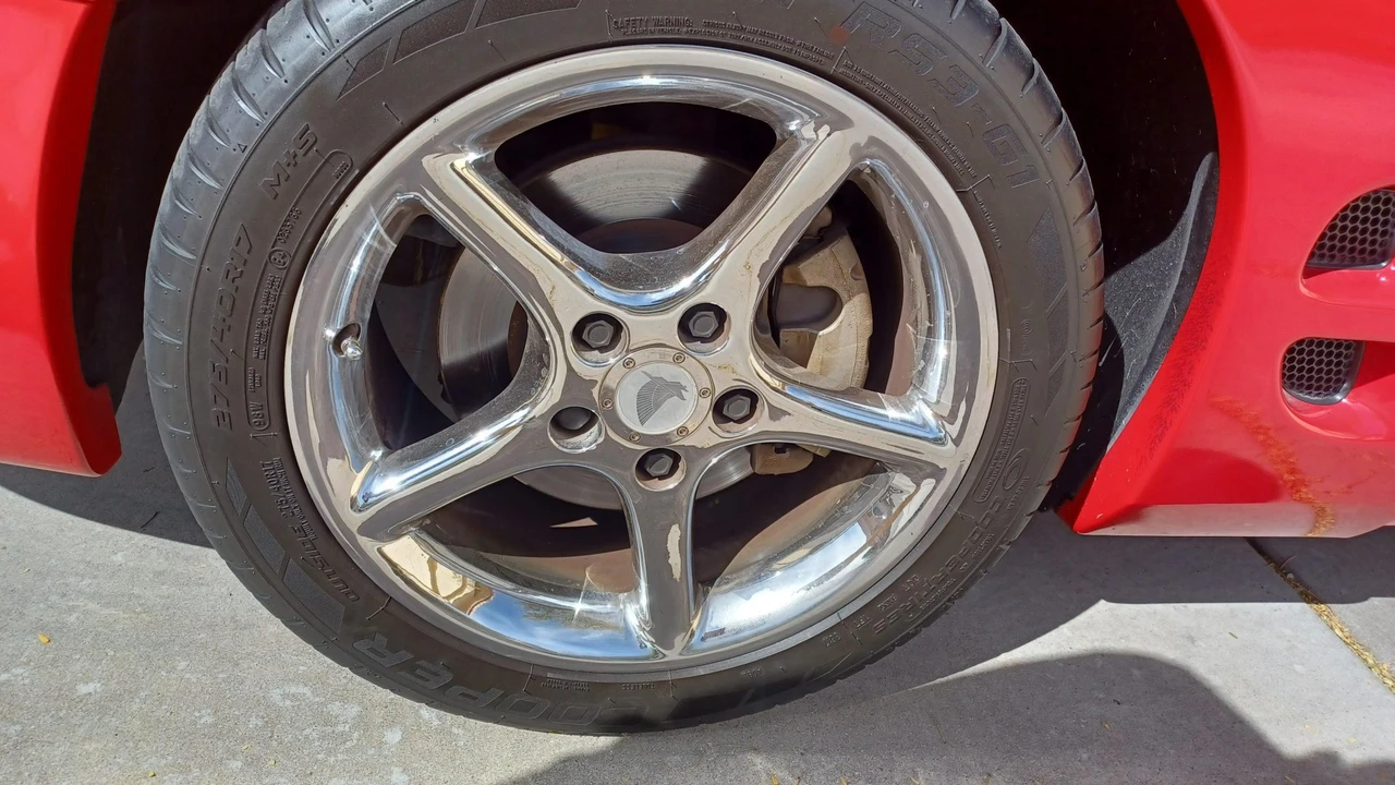 2001 Pontiac Firebird 4th Gen - Image 29 of 31
