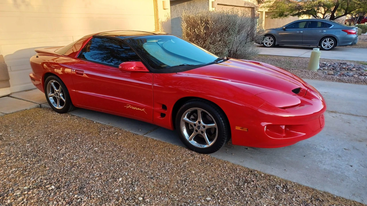 2001 Pontiac Firebird 4th Gen - Image 13 of 31