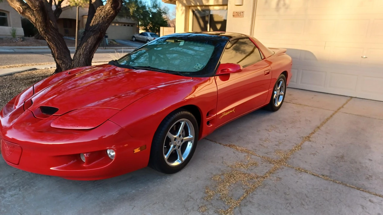 2001 Pontiac Firebird 4th Gen - Image 4 of 31