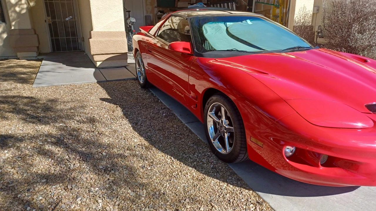 2001 Pontiac Firebird 4th Gen - Image 15 of 31