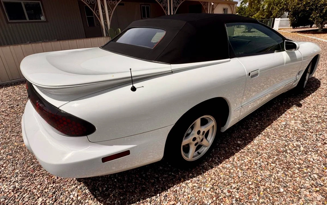 2001 Pontiac Firebird 4th Gen - Image 3 of 9