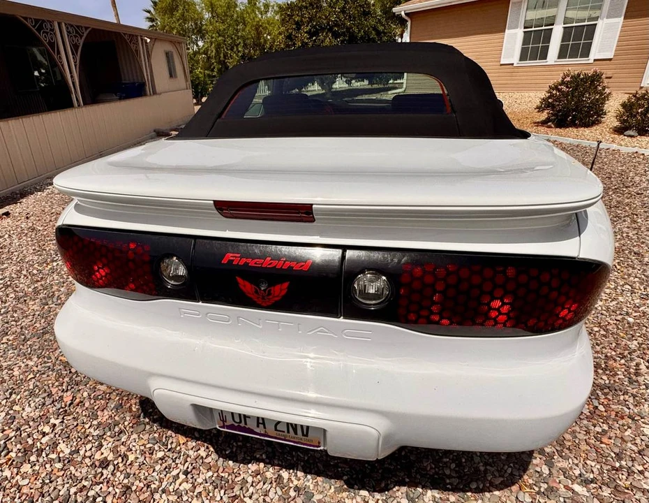2001 Pontiac Firebird 4th Gen - Image 4 of 9