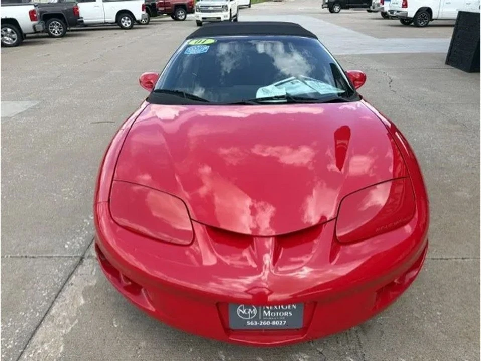 2001 Pontiac Firebird 4th Gen - Image 2 of 18