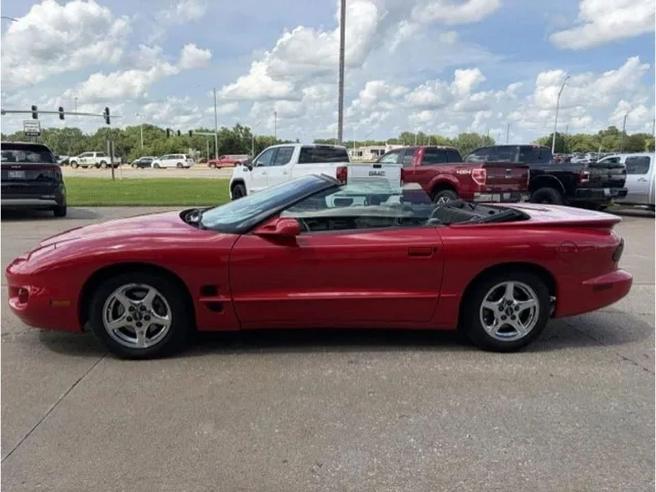 2001 Pontiac Firebird 4th Gen - Image 11 of 18