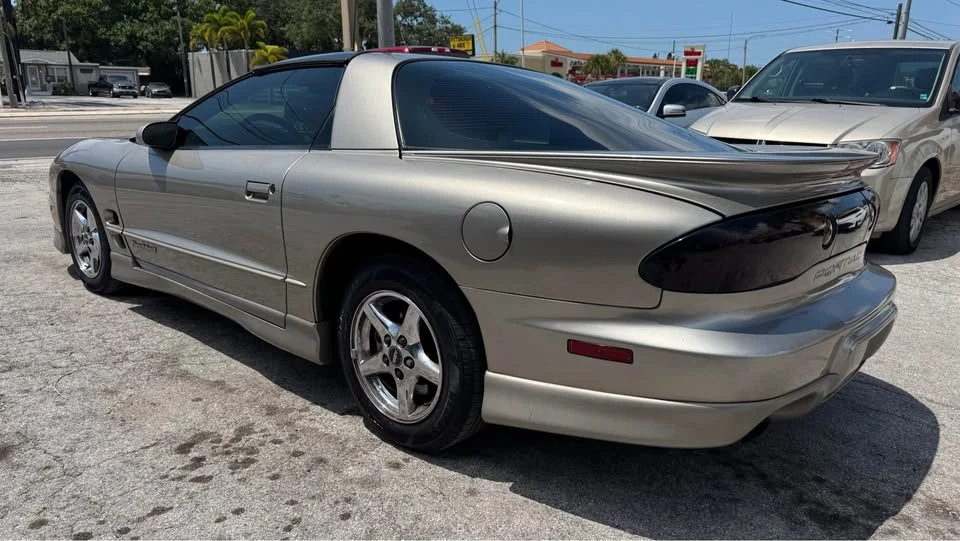 2001 Pontiac Firebird 4th Gen - Image 7 of 20