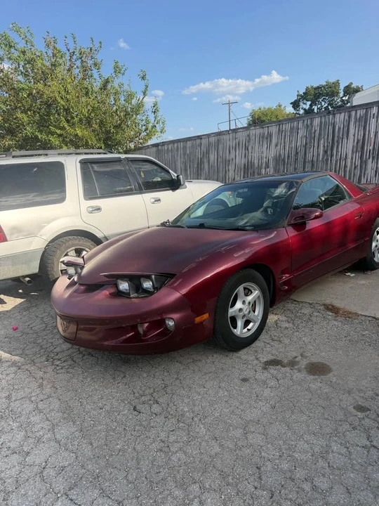 2001 Pontiac Firebird 4th Gen - Image 4 of 9