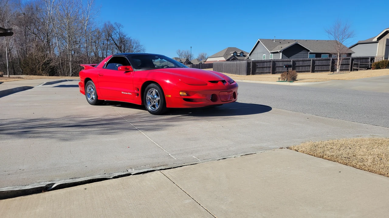 2001 Pontiac Firebird Trans Am 4th Gen - Image 9 of 11