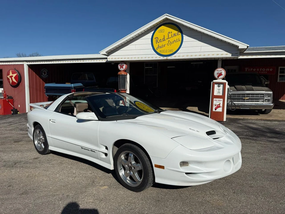 2001 Pontiac Firebird Trans Am 4th Gen - Image 2 of 31