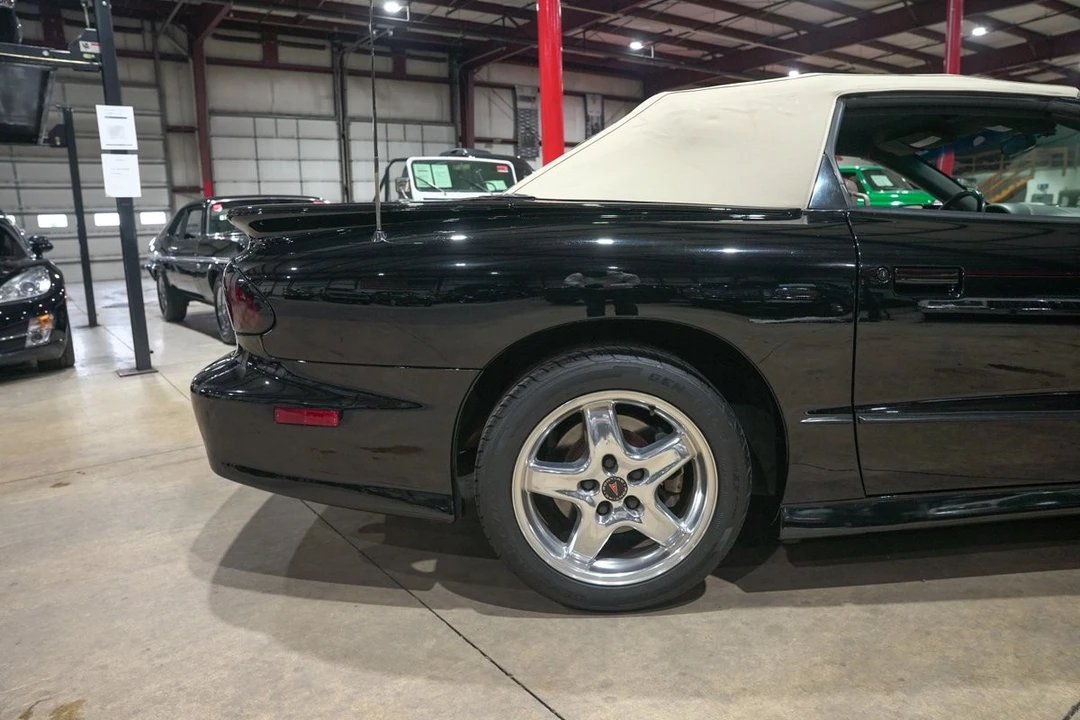 2001 Pontiac Firebird Trans Am 4th Gen - Image 25 of 31